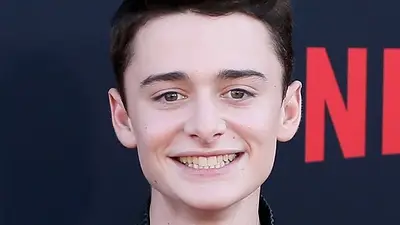 Stranger Things en la mira: acusan a Noah Schnapp de fomentar el racismo Stranger Things en la mira: acusan a Noah Schnapp de fomentar el racismo