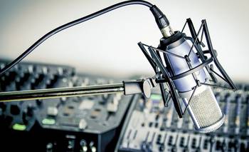 La radio recupera audiencia en un nuevo aniversario | Medios