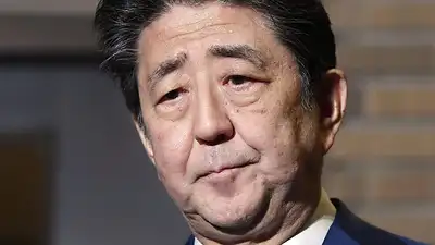 Balean a ex primer ministro de Japón Shinzo Abe Balean a ex primer ministro de Japón Shinzo Abe