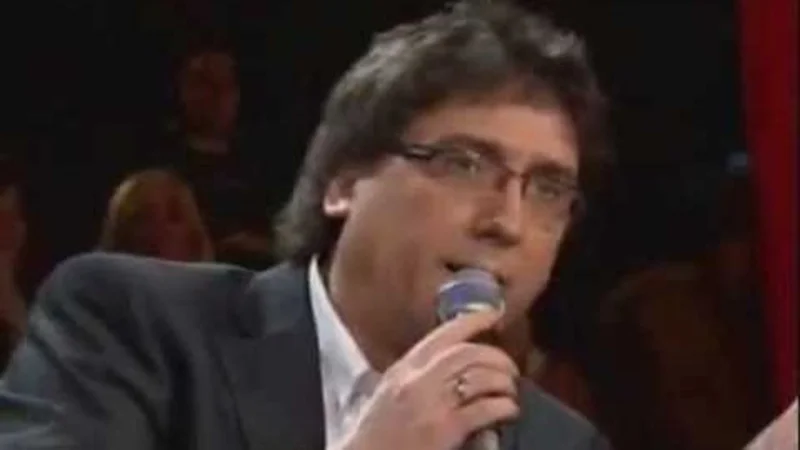 Sin filtros: Oscar Mediavilla liquidó a los famosos que participan en el Cantando 2020
