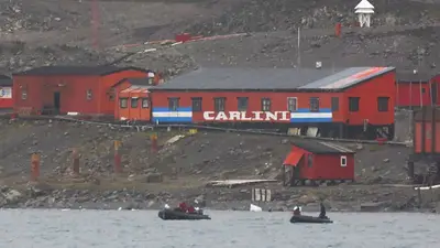 Fuerte temblor en la Antartida puso en alerta a las bases argentinas Fuerte temblor en la Antartida puso en alerta a las bases argentinas