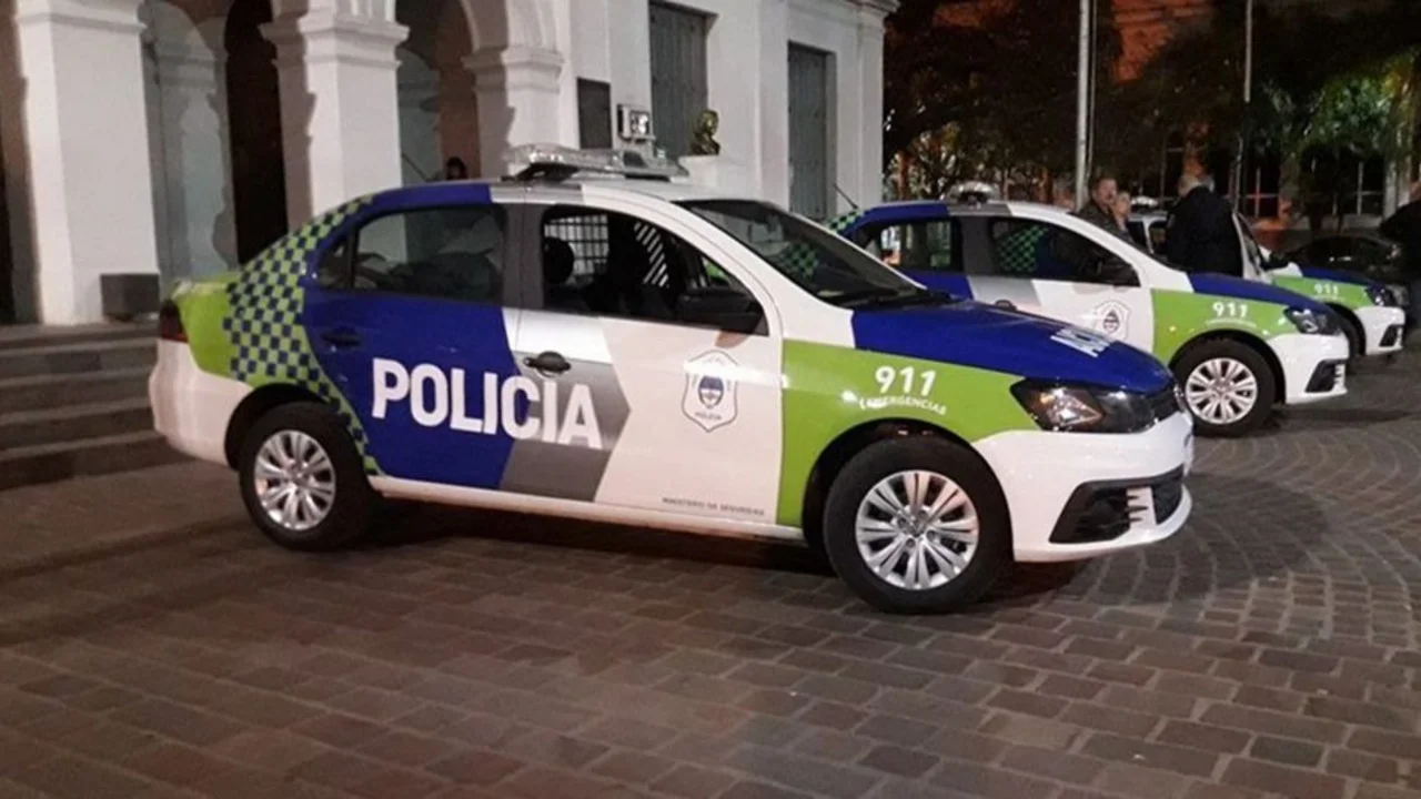 Prenden fuego y asesinan a un hombre: hay un detenido