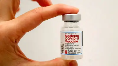 Moderna dice que su vacuna sigue siendo un 93% eficaz tras 4-6 meses de la segunda dosis Moderna dice que su vacuna sigue siendo un 93% eficaz tras 4-6 meses de la segunda dosis
