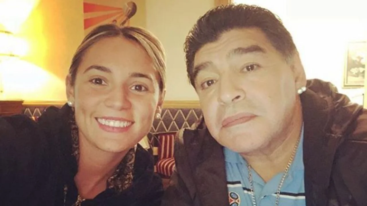 Brujería a Diego Maradona en Dubai: "Un paquetito con tierra, cinta negra y gotitas de sangre"