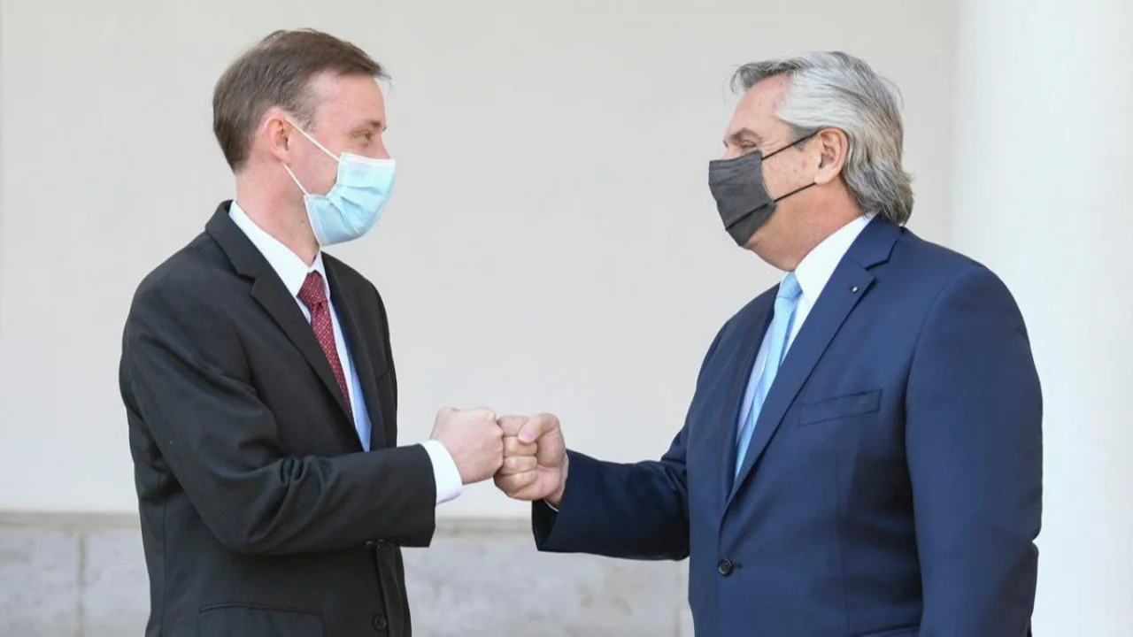 Jake Sullivan y Alberto Fernández 