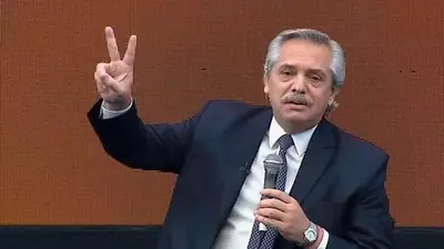 El mensaje de Alberto a los jóvenes y contra los liberales: "Es catástrofe y penuria para millones" El mensaje de Alberto a los jóvenes y contra los liberales: "Es catástrofe y penuria para millones"