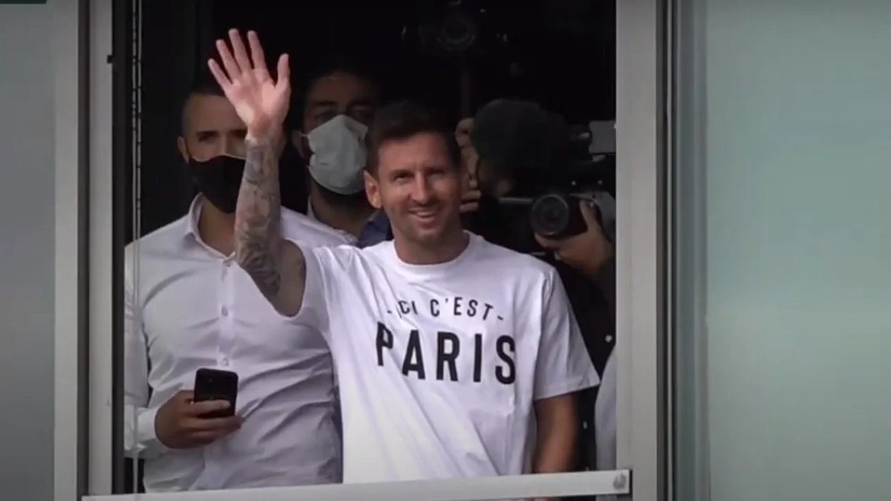 PSG: Lionel Messi llegó a Francia