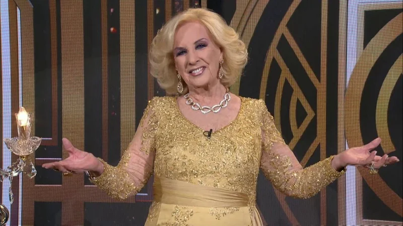 Mirtha Legrand, televisión, Almorzando con Mirtha Legrand, La noche de Mirtha