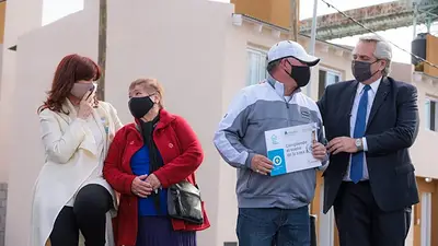 Alberto Fernández y Cristina Kirchner encabezaron la entrega de la vivienda 20 mil de la gestión Alberto Fernández y Cristina Kirchner encabezaron la entrega de la vivienda 20 mil de la gestión