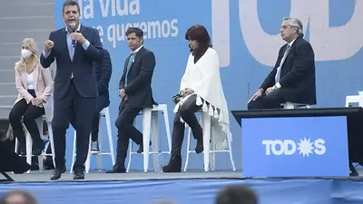 Sergio Massa aseguró que el macrismo "dejó a la Argentina de rodillas" Sergio Massa aseguró que el macrismo "dejó a la Argentina de rodillas"