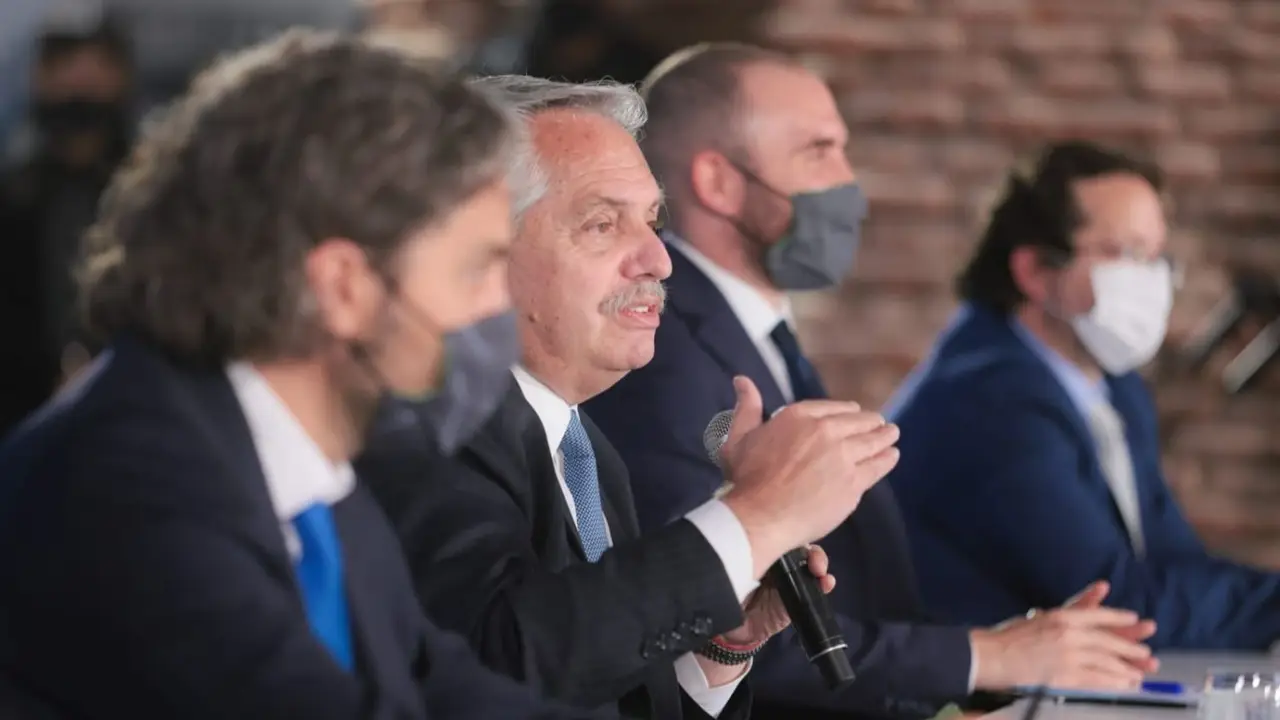 Alberto Fernández encabezó la reunión inaugural por el Censo 2022