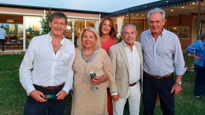 Denuncian a Carrió por la fiesta de cumpleaños realizada en medio de la cuarentena