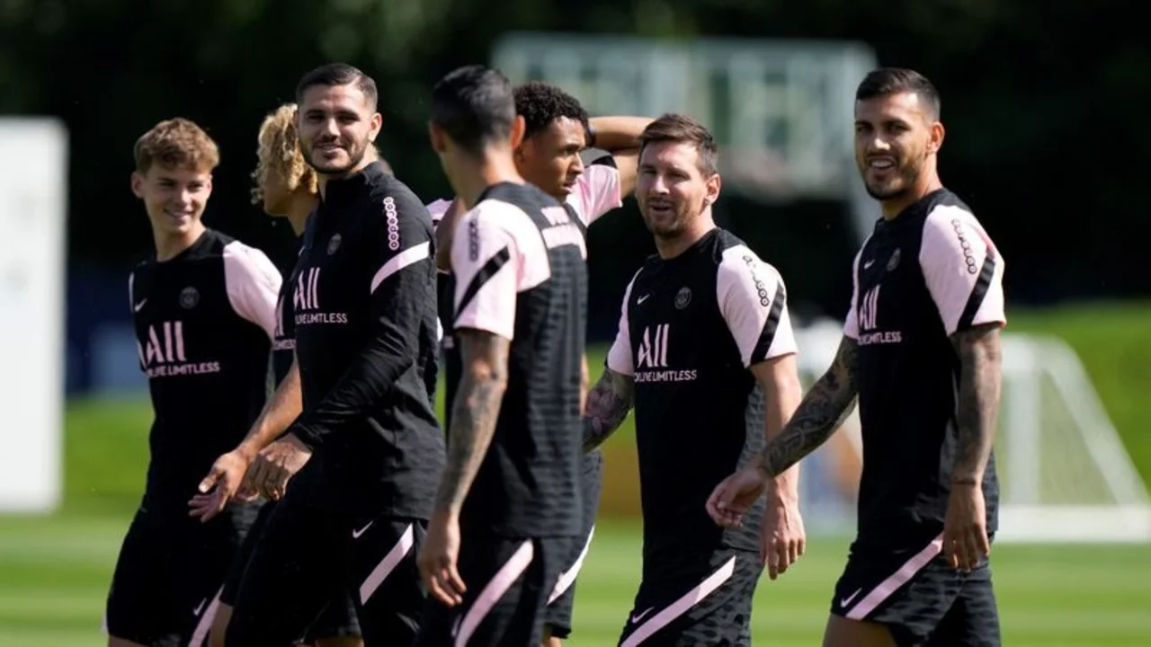 Se lesionó Mauro Icardi, una de las estrellas argentinas del PSG y hay preocupación
