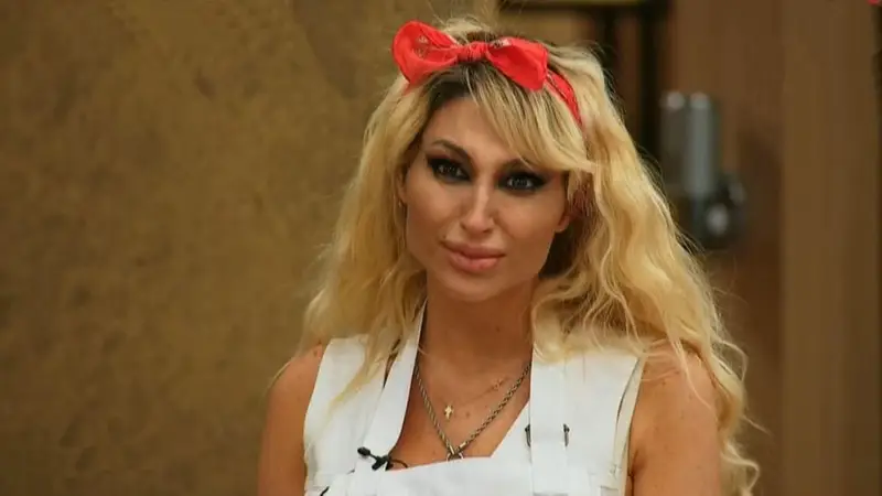 Vicky Xipolitakis.