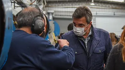 Sergio Massa: “Con una agenda de acuerdos, le estamos dando certezas a los argentinos y argentinas” Sergio Massa: “Con una agenda de acuerdos, le estamos dando certezas a los argentinos y argentinas”