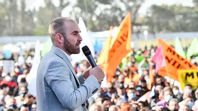 Guzmán cruzó a Vidal por el endeudamiento: "¡Qué engaño absoluto!" Guzmán cruzó a Vidal por el endeudamiento: "¡Qué engaño absoluto!"