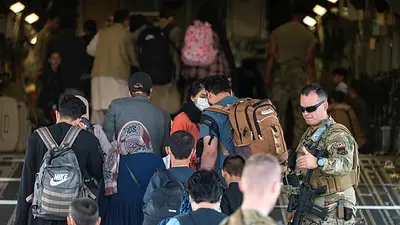 Afganistán se enfrenta a una crisis humanitaria mientras se acerca fecha límite para evacuar Afganistán se enfrenta a una crisis humanitaria mientras se acerca fecha límite para evacuar