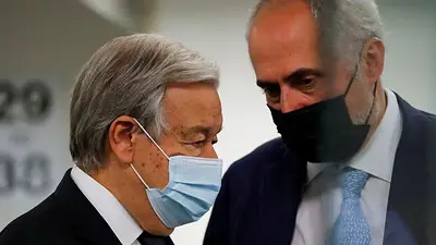 Documento interno de la ONU dice que talibanes amenazaron y golpearon al personal Documento interno de la ONU dice que talibanes amenazaron y golpearon al personal