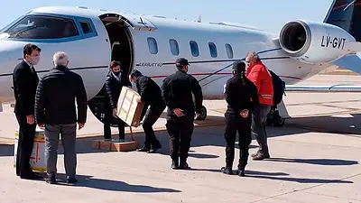 Islas Malvinas: arribaron a Córdoba las muestras de al menos cinco excombatientes hallados este mes Islas Malvinas: arribaron a Córdoba las muestras de al menos cinco excombatientes hallados este mes