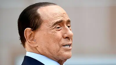 El exprimer ministro italiano Silvio Berlusconi ingresado en el hospital El exprimer ministro italiano Silvio Berlusconi ingresado en el hospital