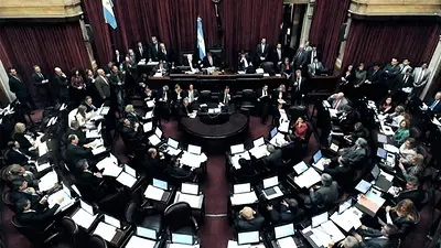 Primer fallo contra la reforma laboral: un juez de Córdoba declaró inconstitucional el artículo que limita las indemnizaciones Primer fallo contra la reforma laboral: un juez de Córdoba declaró inconstitucional el artículo que limita las indemnizaciones