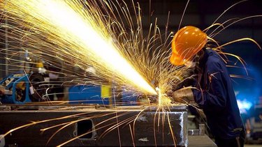 Salarios pisados, inflación contenida y un modelo al límite: qué se espera para el segundo semestre 