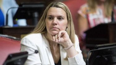 Senadora macrista le pagaba a su niñera con un contrato del Senado bonaerense