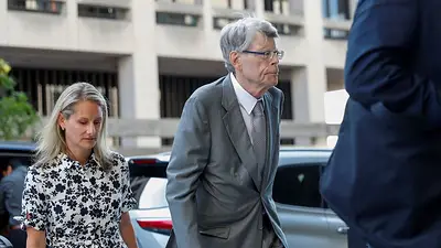 El escritor de terror Stephen King dice en juicio editorial que la consolidación perjudica a la competencia El escritor de terror Stephen King dice en juicio editorial que la consolidación perjudica a la competencia