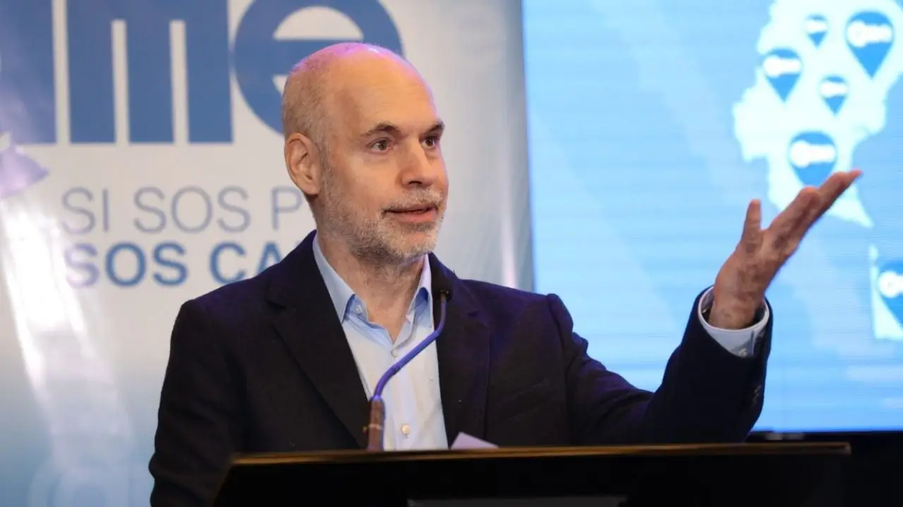 Ante empresarios, Larreta pidió replantear los planes sociales y modificar la legislación laboral