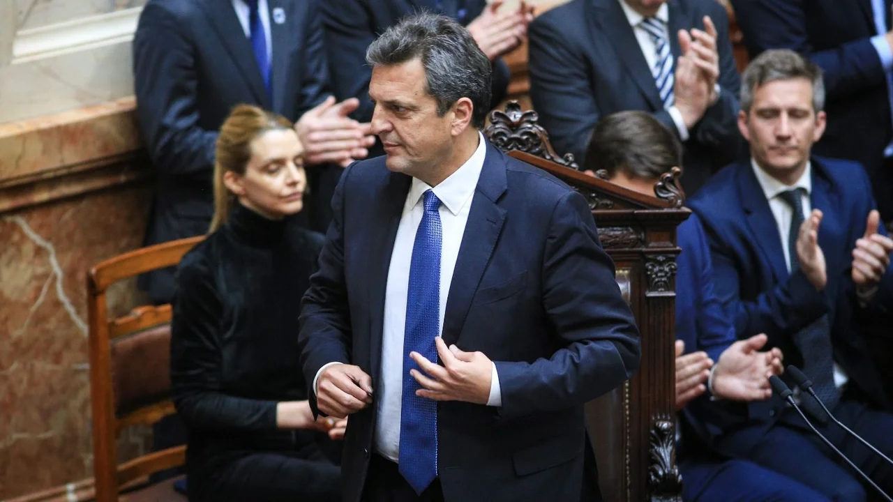 Las cuatro leyes que busca apurar Massa en el Congreso