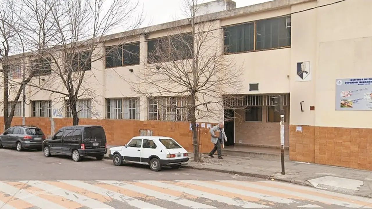 Una adolescente murió durante un retiro espiritual escolar en La Plata