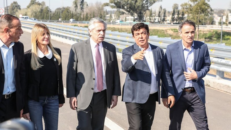 Espinoza, Katopodis y Alberto Fernández supervisaron la autopista Presidente Perón