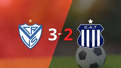 Vélez venció a Talleres en el duelo de ida Vélez venció a Talleres en el duelo de ida