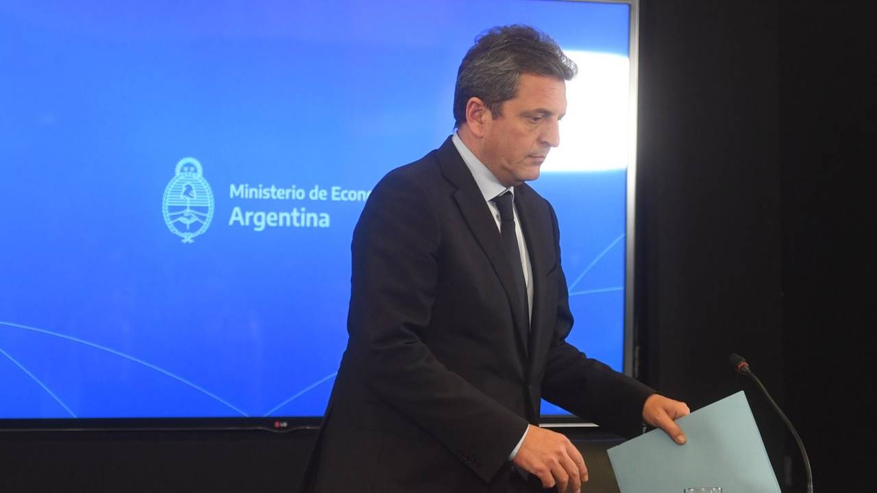 El Gobierno presentó el Presupuesto 2023: 60% de inflación, $269 el dólar y 2% de crecimiento