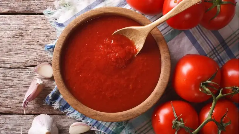 La ANMAT prohibió un tomate triturado y dos marcas de miel: "Peligrosos para la salud"