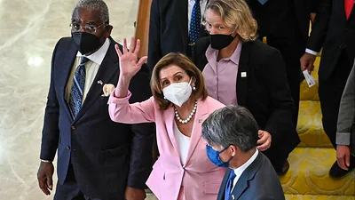China sanciona a Pelosi tras su visita a Taiwán y suspende la cooperación con EE.UU. China sanciona a Pelosi tras su visita a Taiwán y suspende la cooperación con EE.UU.
