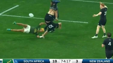El impactante golpe de dos jugadores en Nueva Zelanda vs Sudáfrica