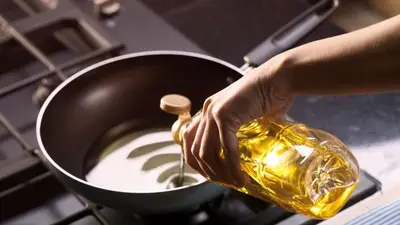 La ANMAT prohibió un aceite de oliva: "Es ilegal" La ANMAT prohibió un aceite de oliva: "Es ilegal"