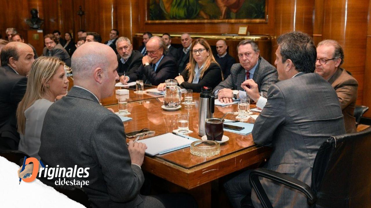 Massa convoca a los ministerios para ponerle límite a los gastos