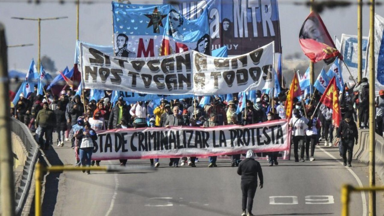 Marcha en Jujuy contra la "criminalización de la protesta" del gobierno de Morales