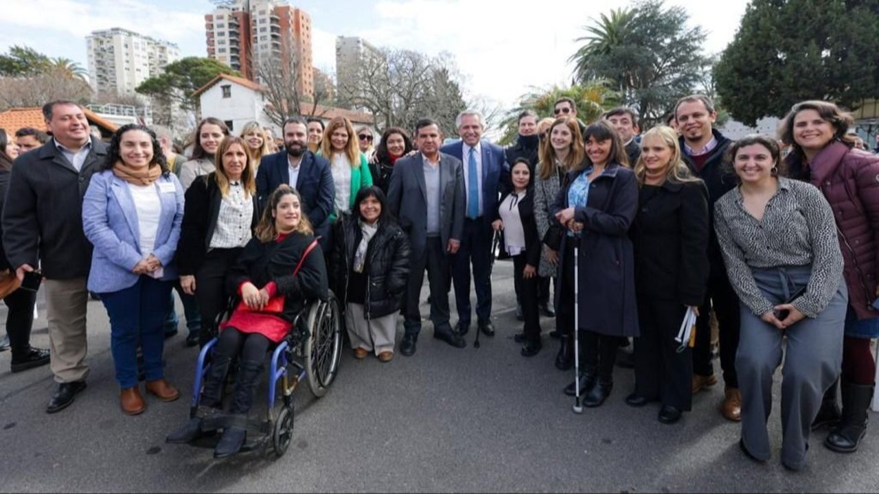 Alberto Fernández dijo que durante el macrismo "se buscaban excusas para no dar pensiones" por discapacidad