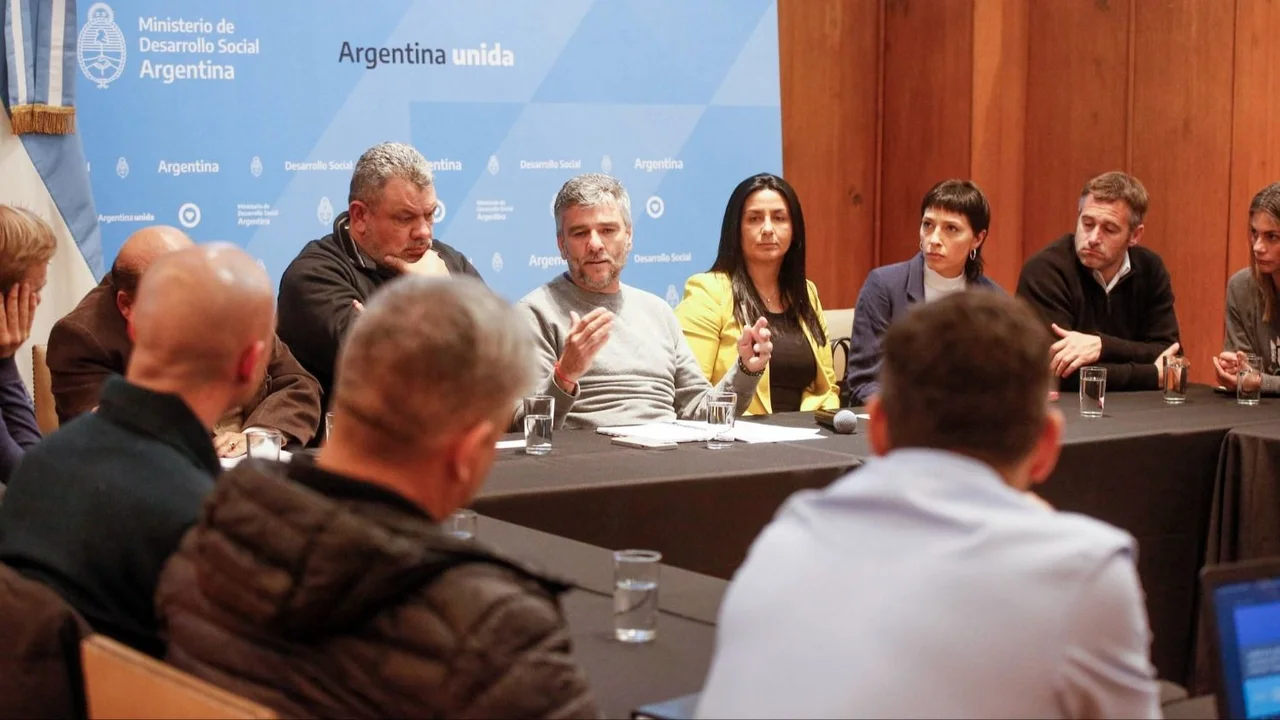 Intendentes apoyaron la auditoría de los planes sociales, pero advirtieron por la alta inflación