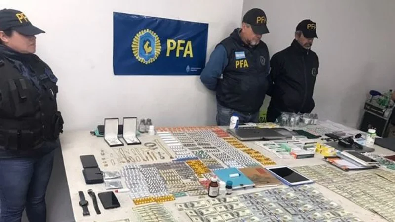 Villa Crespo: 19 detenidos en allanamientos contra una secta acusada de trata y explotación sexual