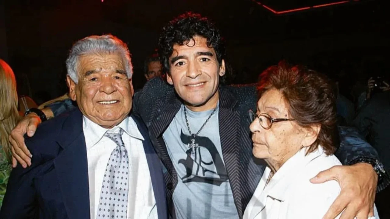 Diego Maradona, música, fútbol, deportes, Las Pastillas del Abuelo, Pity Fernández