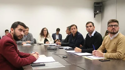 Avanza en Provincia el pedido de juicio político contra Conte Grand Avanza en Provincia el pedido de juicio político contra Conte Grand