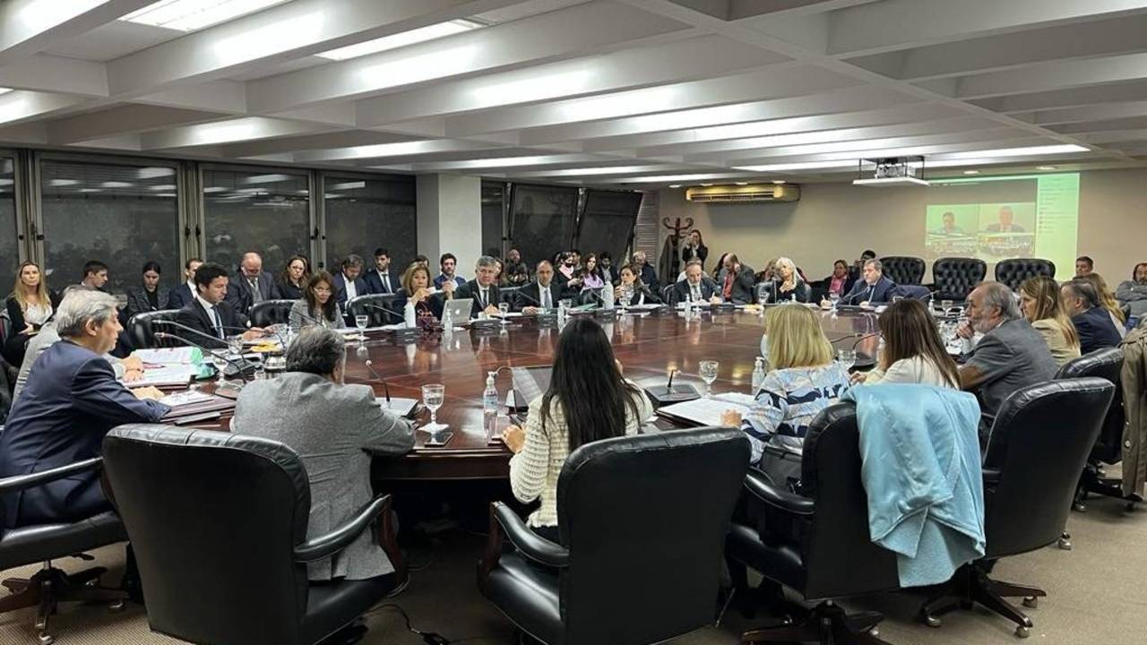 La Corte y la oposición frenan la renovación de Comodoro Py