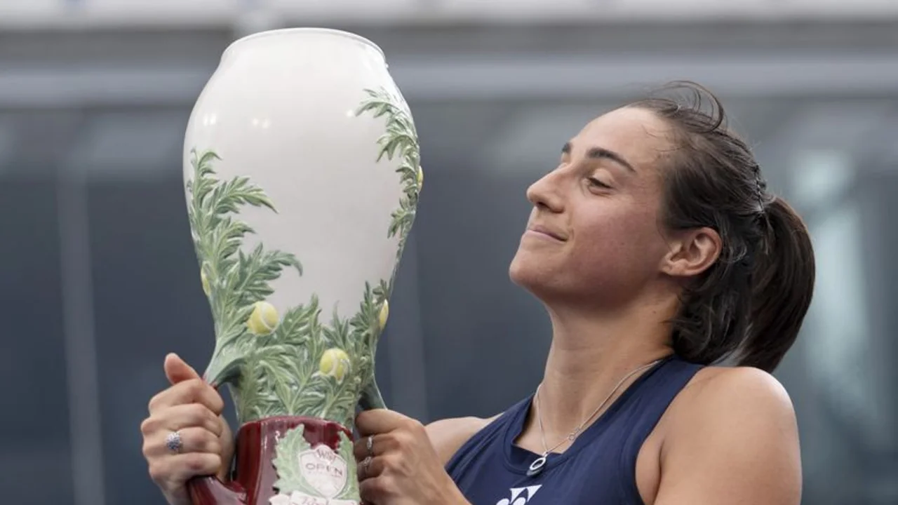 Francesa Garcia vence a Kvitova para ganar el Abierto de Cincinnati