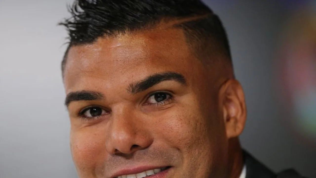 Un emocionado Casemiro se despide del Real Madrid rumbo a Old Trafford