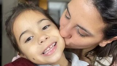Preocupante anuncio de Cinthia Fernández sobre la salud de su hija