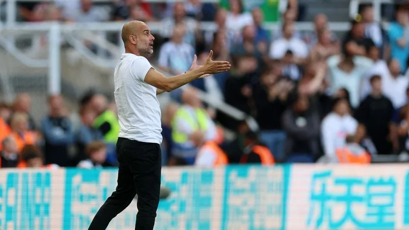 Guardiola confía en mantener a Silva, pero deja la puerta abierta a su marcha al Barça